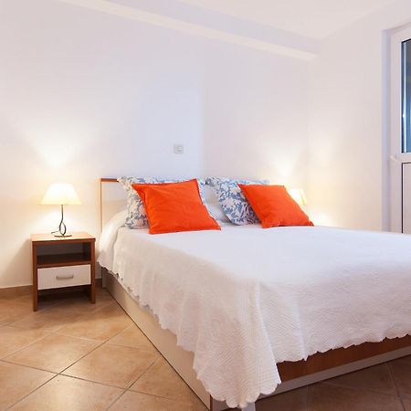 Villa Helena Подгора Екстериор снимка